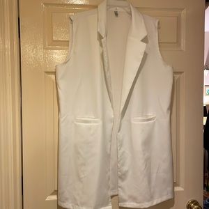 Sleeveless White Long Vest